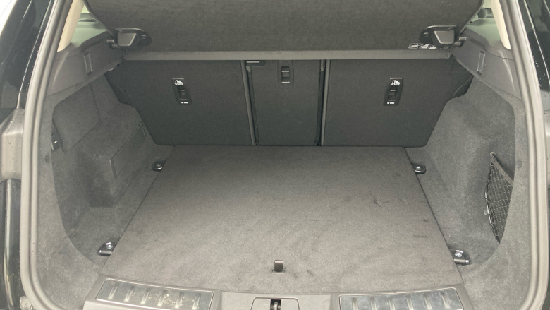 Land Rover Range Rover Evoque 2.0 D200 Dynamic HSE 5dr Auto Diesel Hatchback